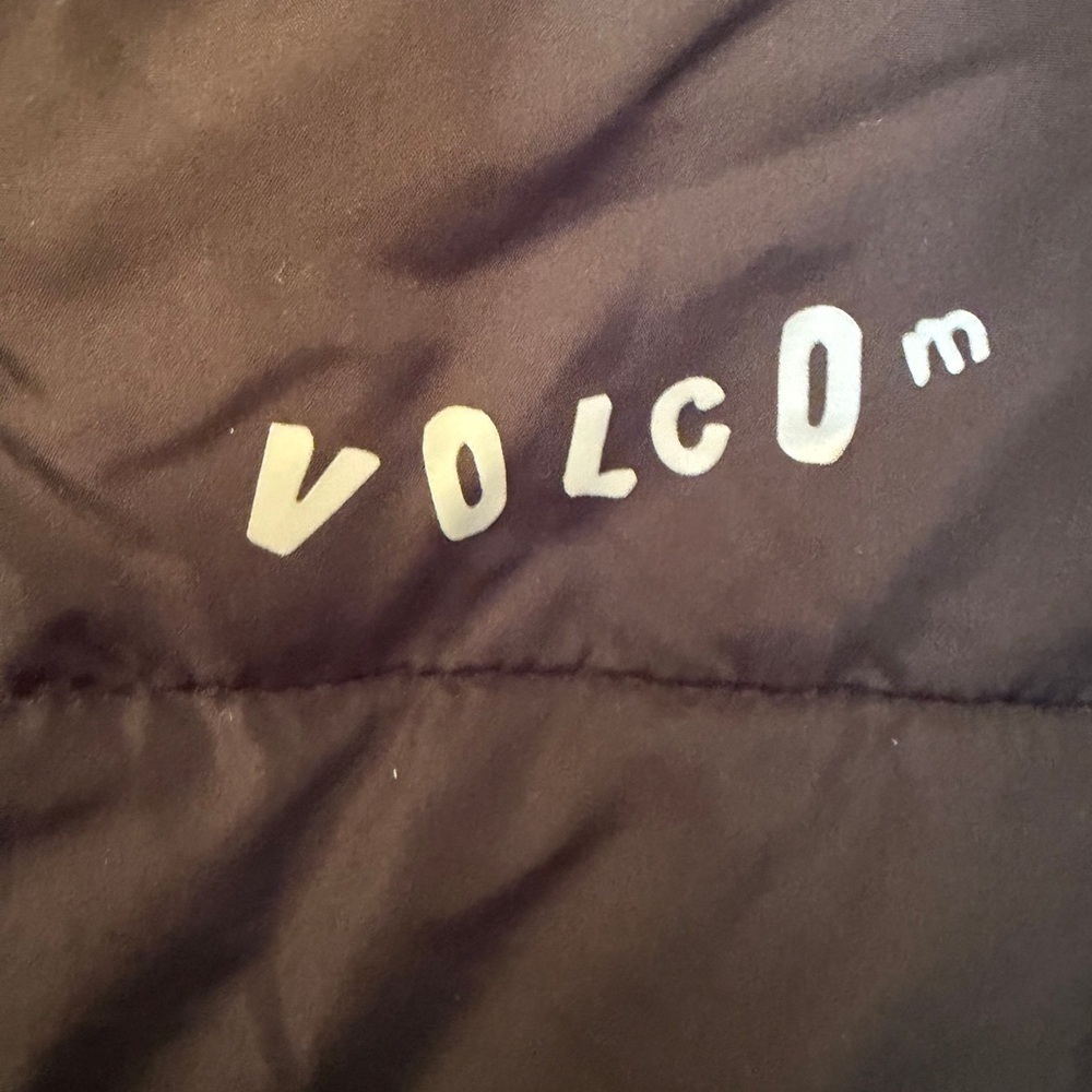 Volcom Iconic Black Hooded Puffer Jacket-Junior Size 18-20-NWT - Picture 7 of 10
